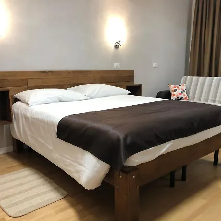 Bed & Breakfast Loft Cube